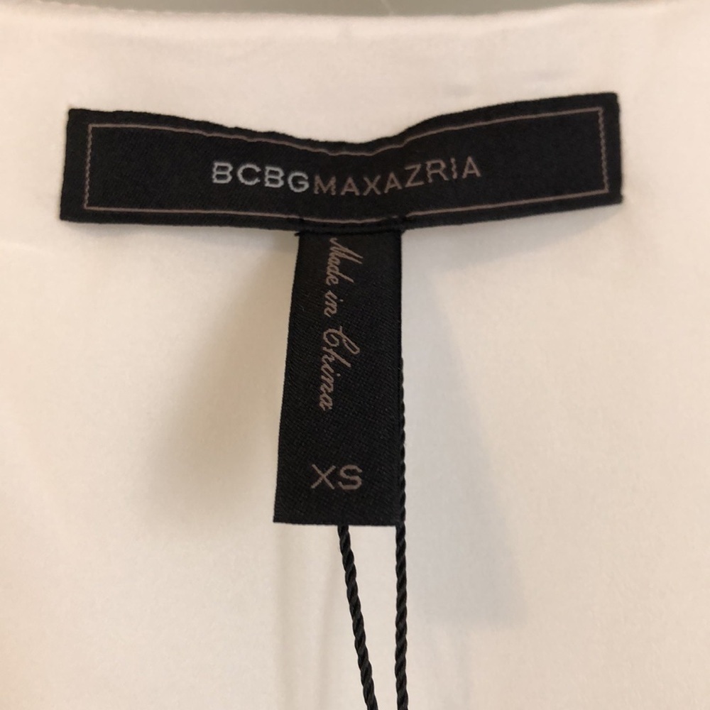 NWT BCBG Maxazria Womens Peplum Top Sz XS Off White Cut outs Zip Up Casual Flaw - Picture 3 of 8